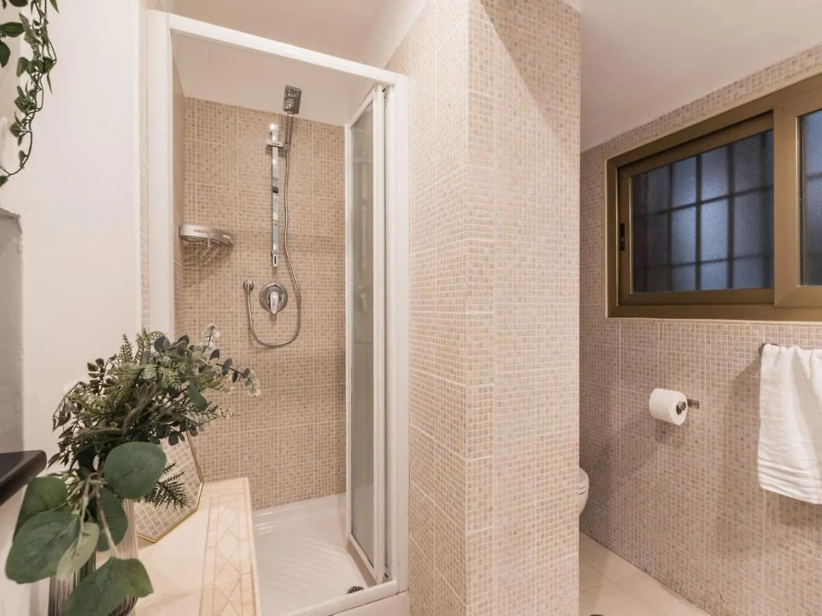 The Best Rent - Two-Bedroom Apartment In Colosseum Area 罗马 意大利