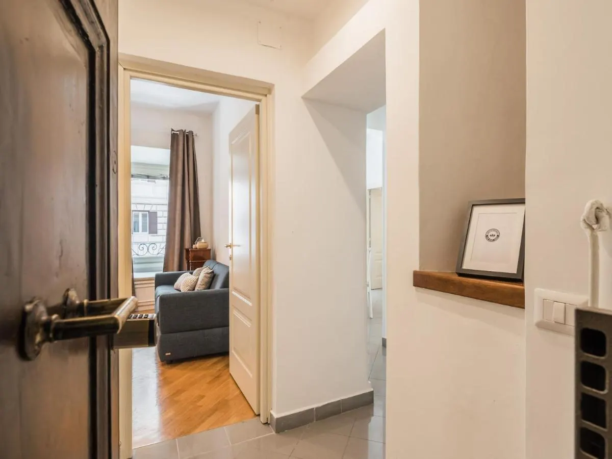 The Best Rent - Two-Bedroom Apartment In Colosseum Area Rome