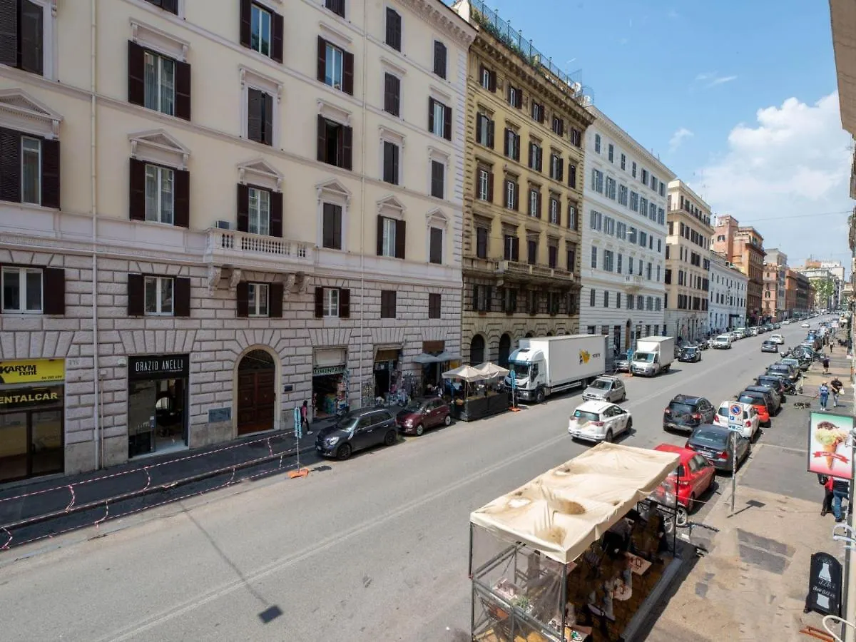 The Best Rent - Two-Bedroom Apartment In Colosseum Area location