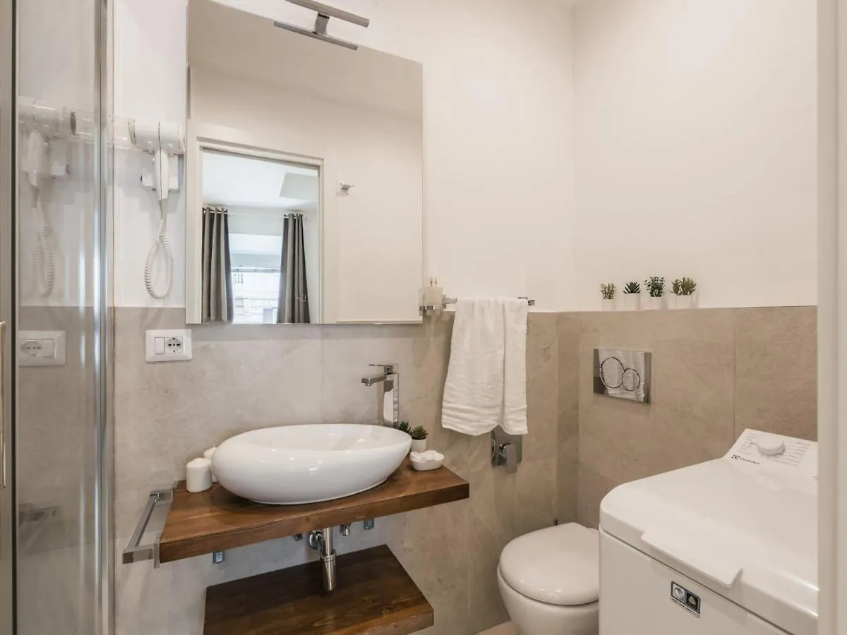 The Best Rent - Two-Bedroom Apartment In Colosseum Area Rome Italy